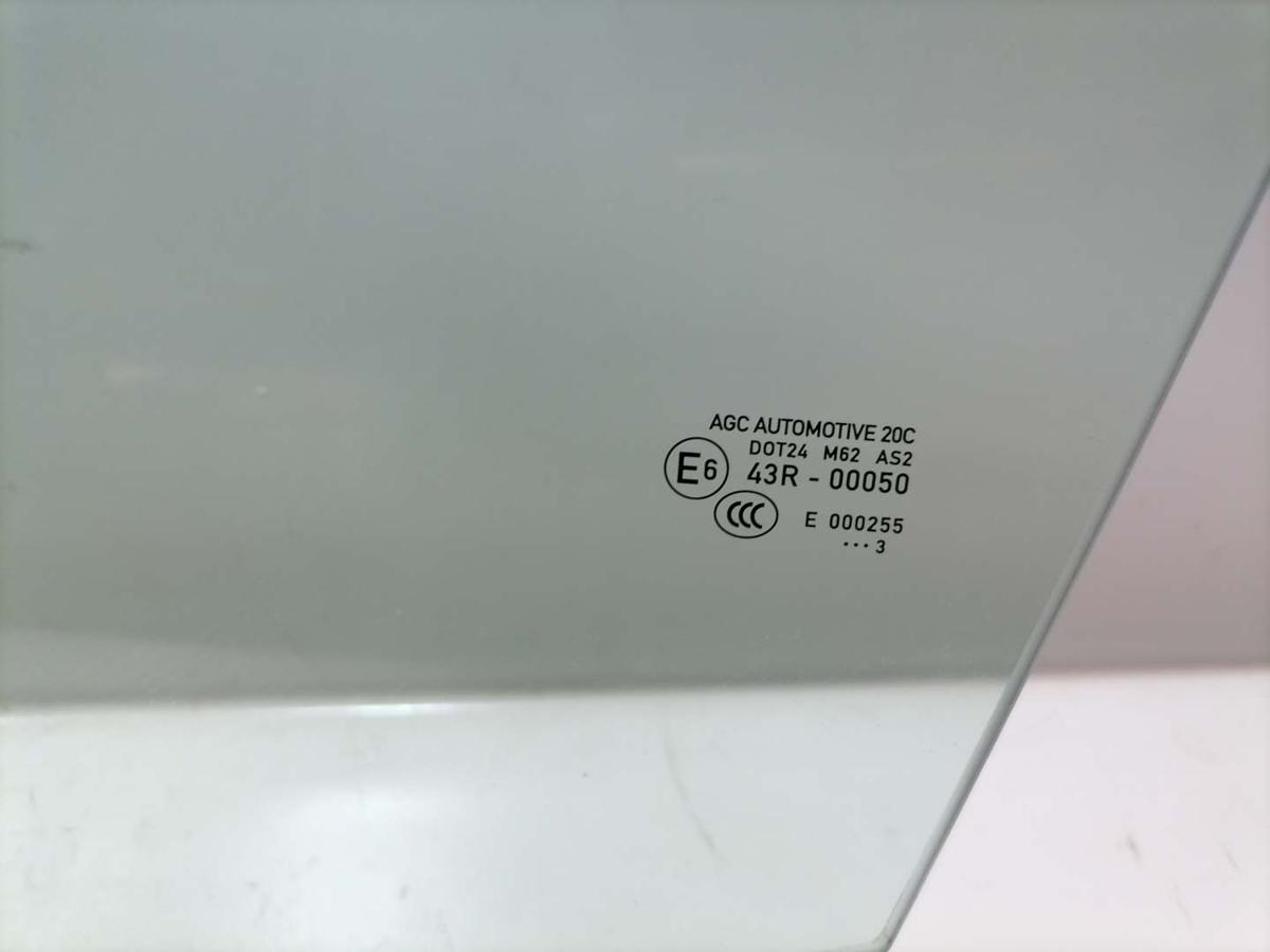 Porsche Macan original T&uuml;rscheibe vorn links Bj.2015